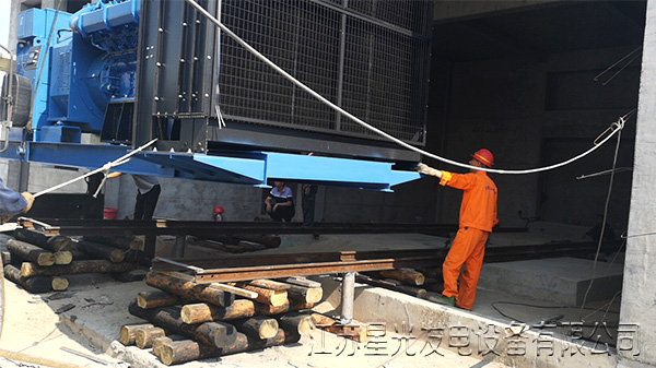 長(cháng)治三元中能煤業(yè)1500KW高壓柴油發(fā)電機組安裝