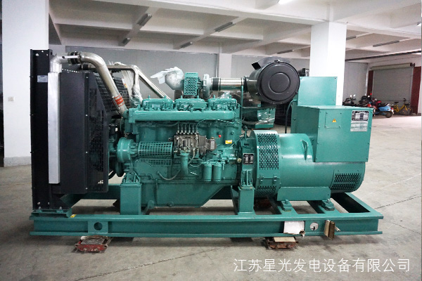 新疆生產(chǎn)建設兵團第九師一七零團醫院100KW里卡多柴油發(fā)電機組