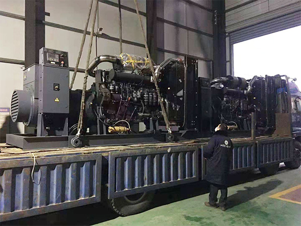 火神山醫院應急柴油發(fā)電機組
