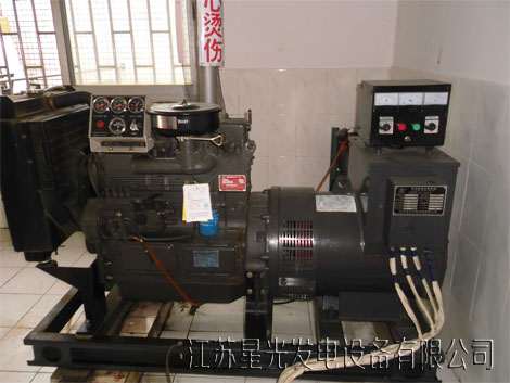 康明斯柴油發(fā)電機組燃油供給系統